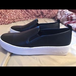 Authentic Michael Kors slip on sneakers-New